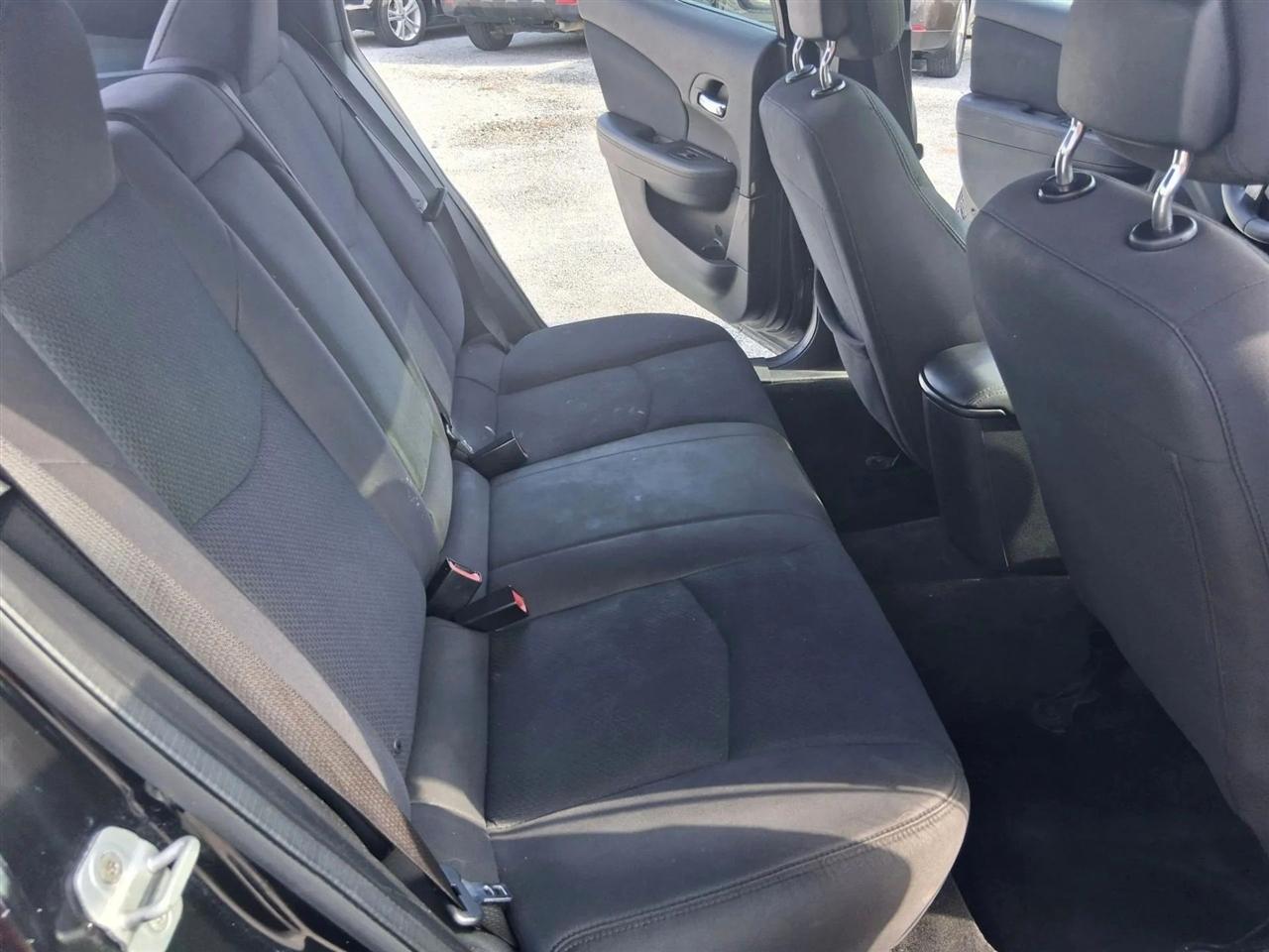 Chrysler 200 Touring 2012