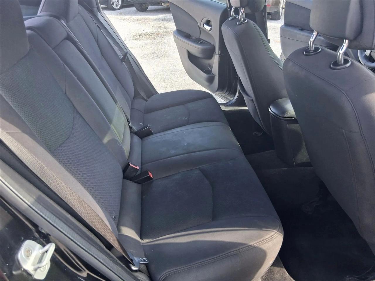 Chrysler 200 Touring 2012