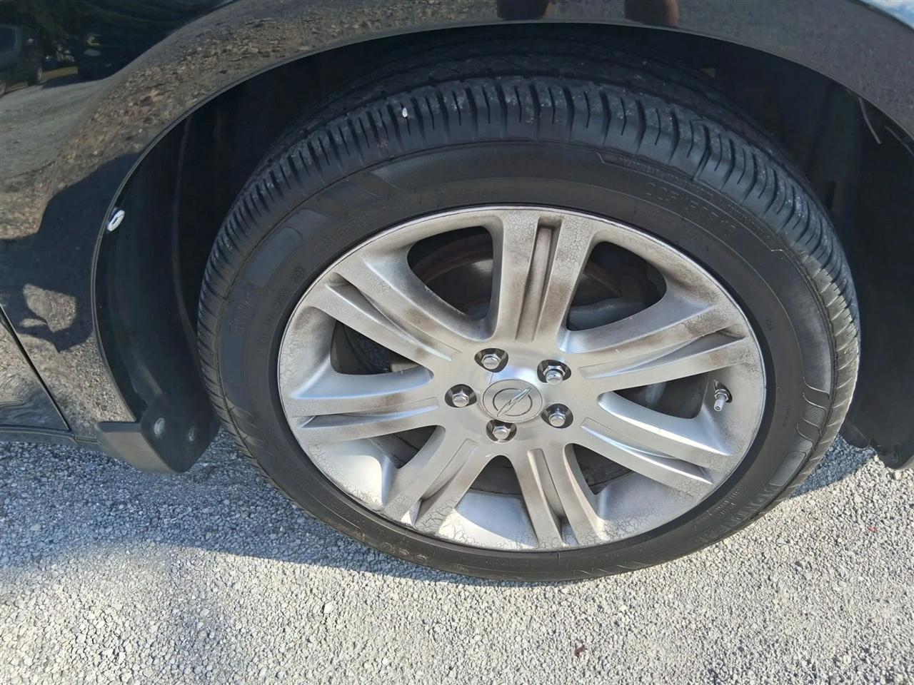 Chrysler 200 Touring 2012