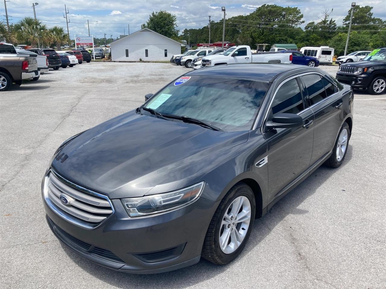 Ford Taurus SE FWD 2015