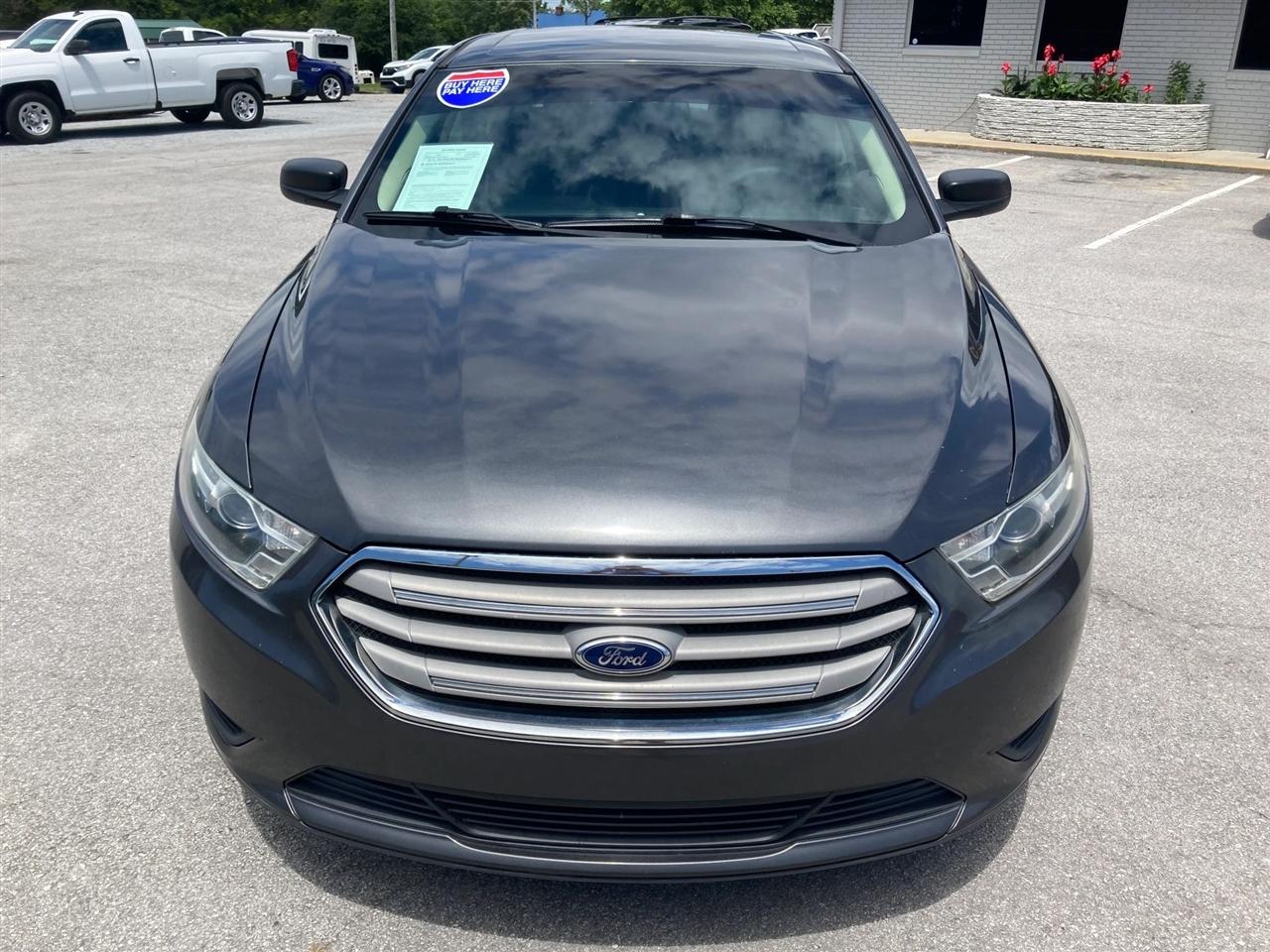 Ford Taurus SE FWD 2015