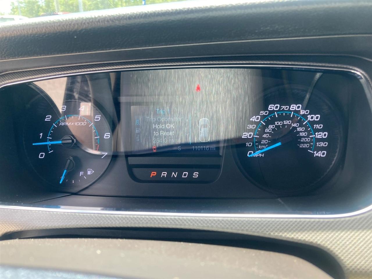 Ford Taurus SE FWD 2015
