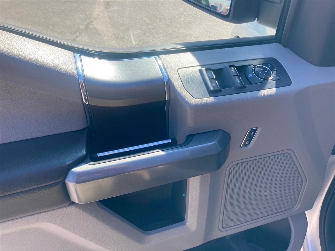 Ford F-150 XLT SuperCrew 5.5-ft. Bed 2WD 2017