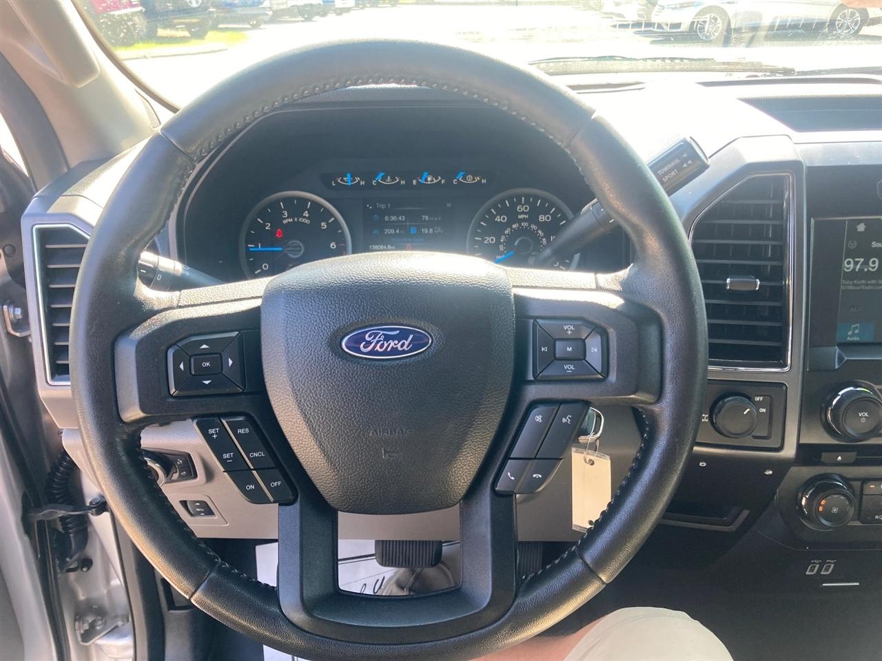 Ford F-150 XLT SuperCrew 5.5-ft. Bed 2WD 2017