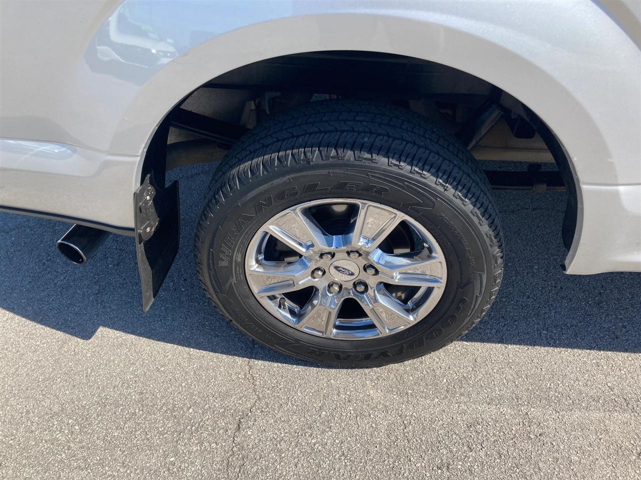 Ford F-150 XLT SuperCrew 5.5-ft. Bed 2WD 2017