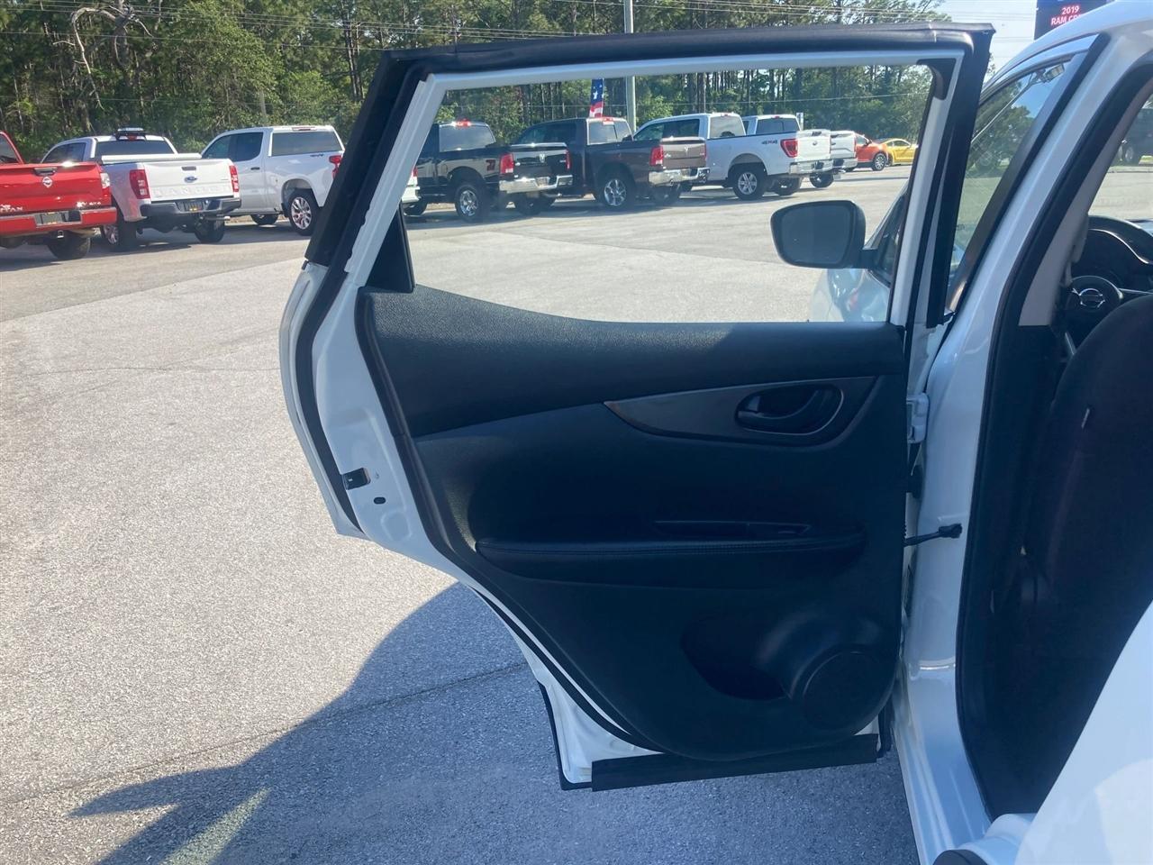 Nissan Rogue Sport S AWD 2022