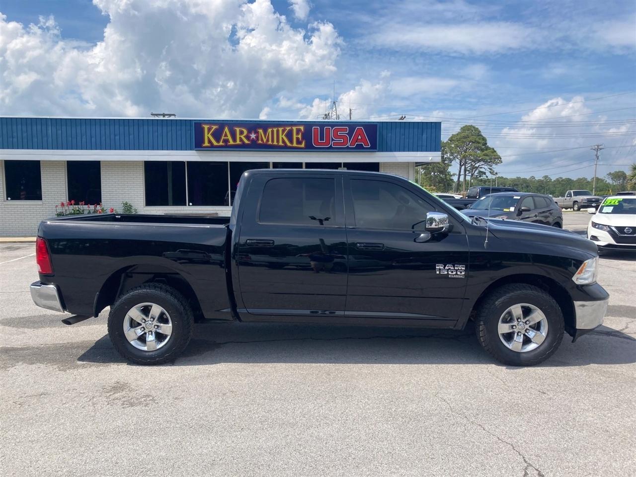 RAM 1500 Classic Tradesman Crew Cab SWB 4WD 2021