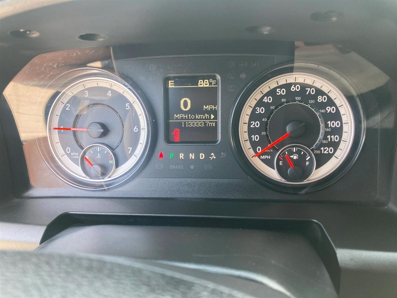 RAM 1500 Classic Tradesman Crew Cab SWB 4WD 2021