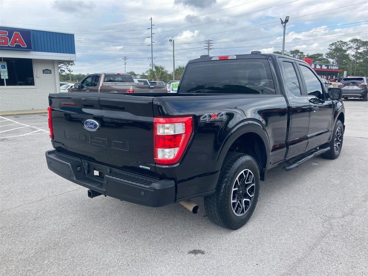 Ford F-150 XL SuperCab 6.5-ft. Bed 4WD 2022