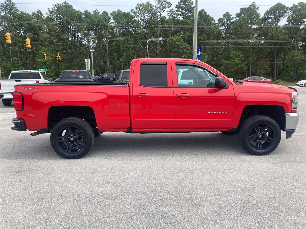 Chevrolet Silverado 1500 LT Double Cab 4WD 2018