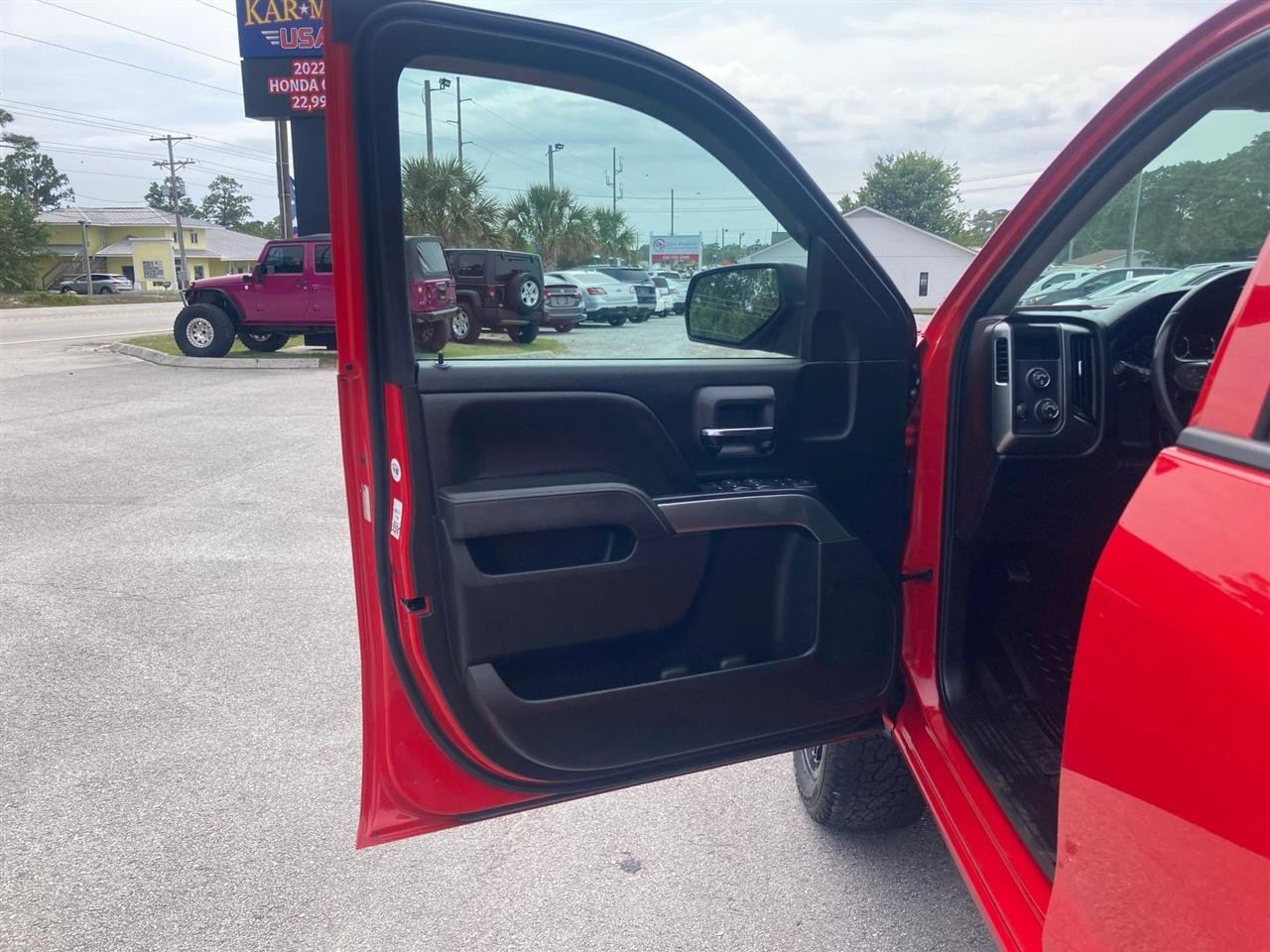 Chevrolet Silverado 1500 LT Double Cab 4WD 2018