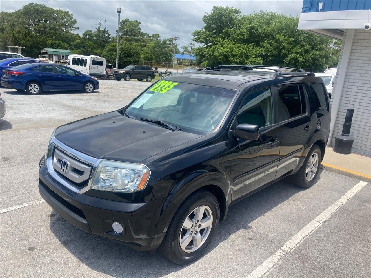 Honda Pilot EX-L 4WD 5-Spd AT with Navigation 2011