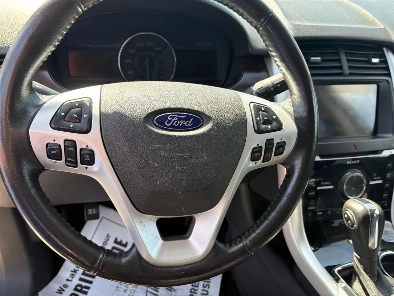Ford Edge Limited FWD 2012