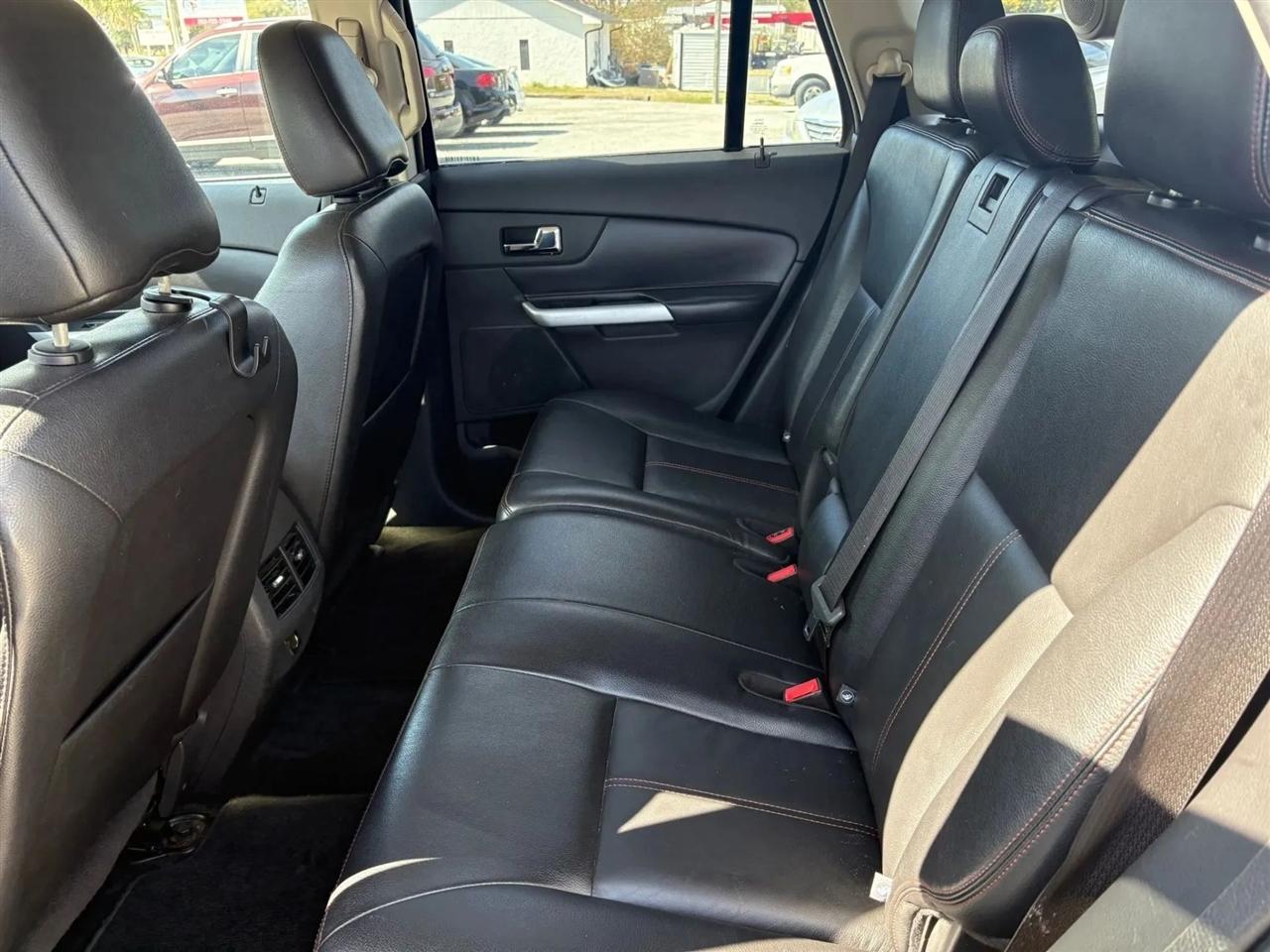 Ford Edge Limited FWD 2012