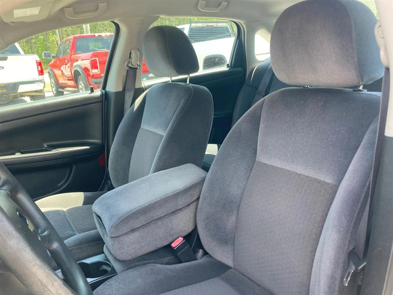 Chevrolet Impala LS 2011