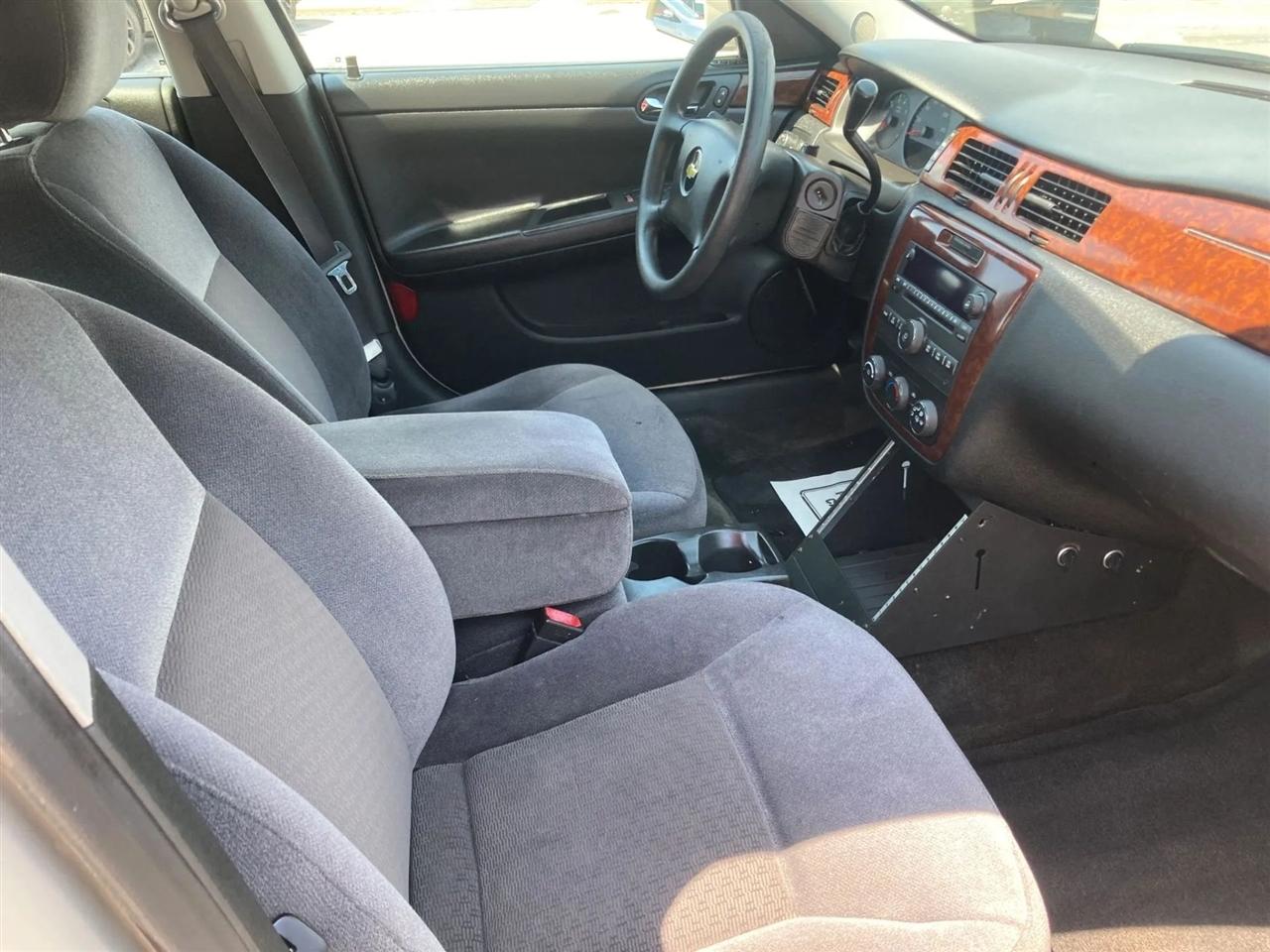 Chevrolet Impala LS 2011