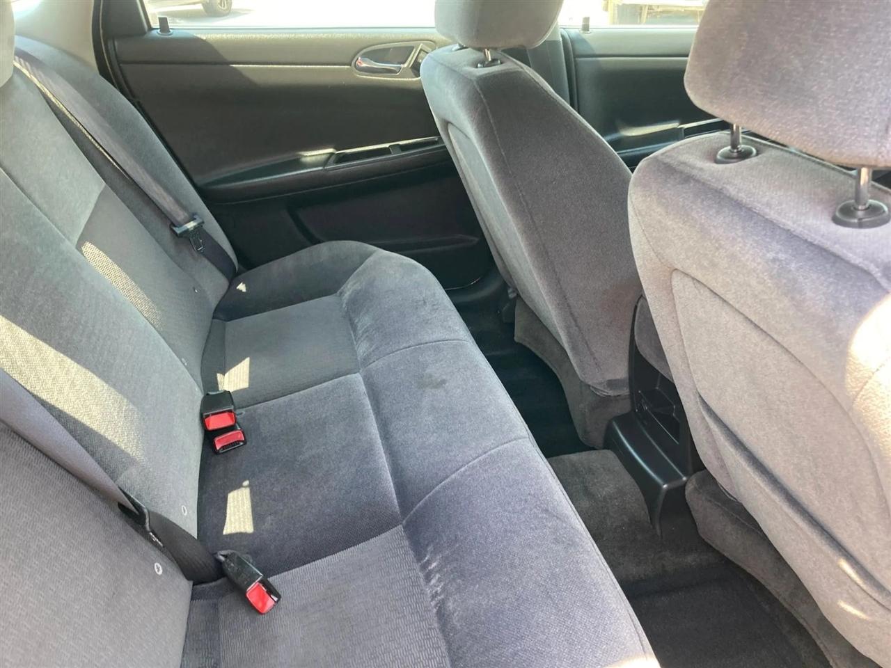 Chevrolet Impala LS 2011