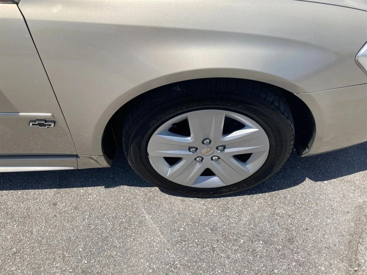 Chevrolet Impala LS 2011