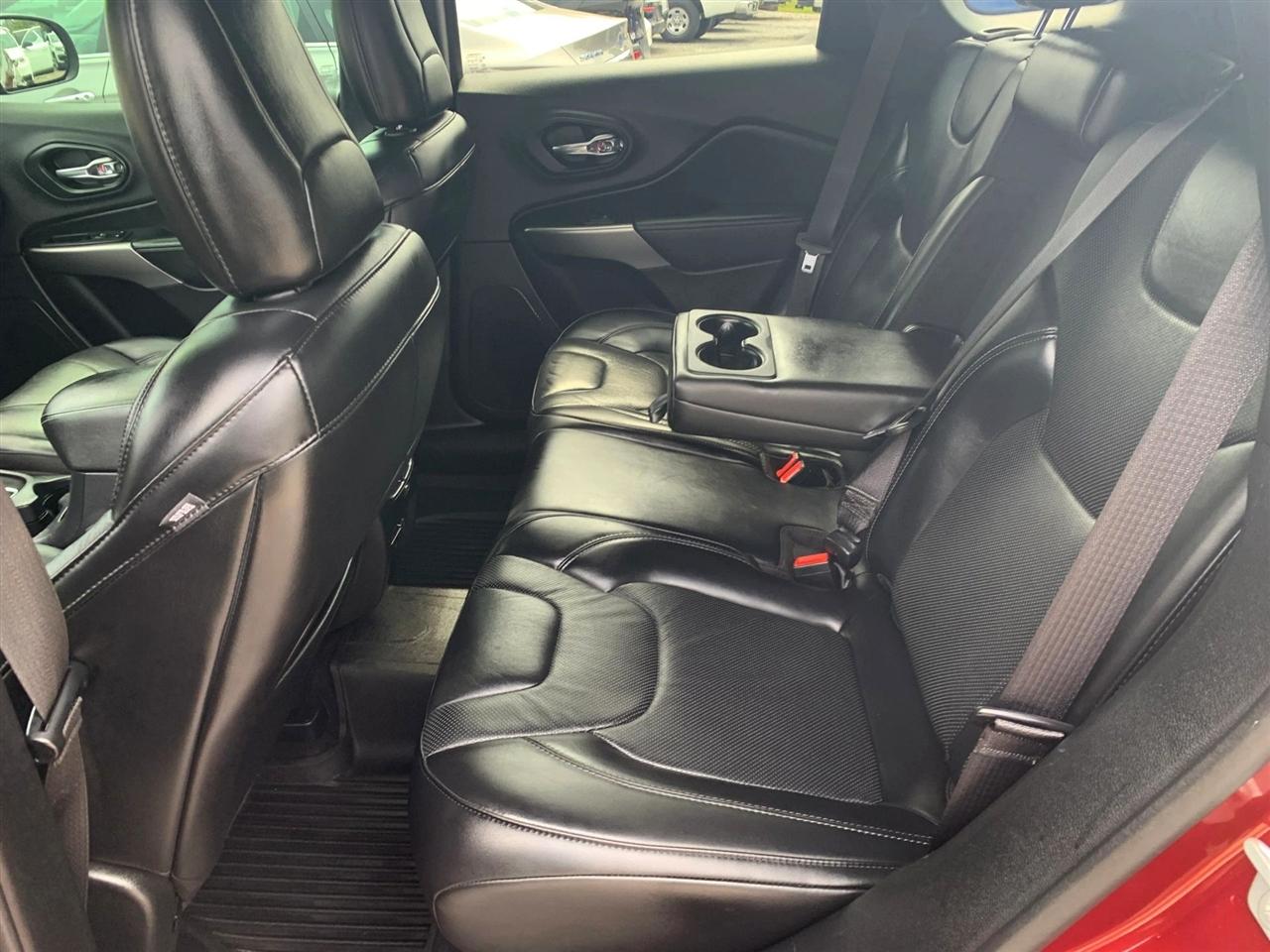 Jeep Cherokee Limited FWD 2020
