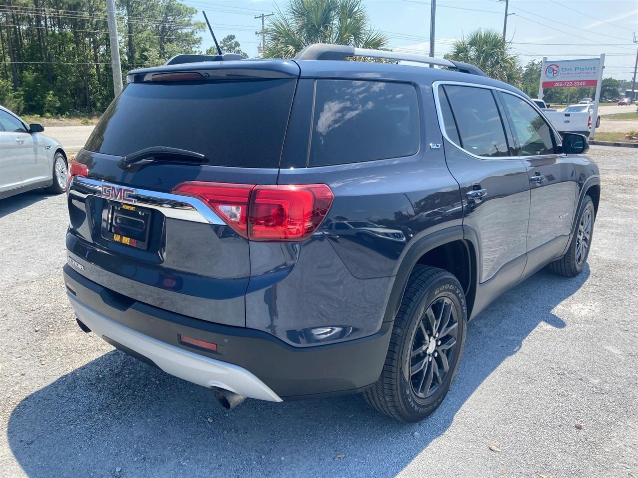 GMC Acadia SLT-1 FWD 2019