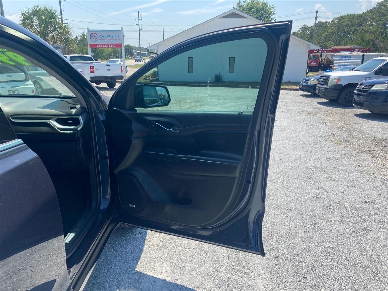 GMC Acadia SLT-1 FWD 2019