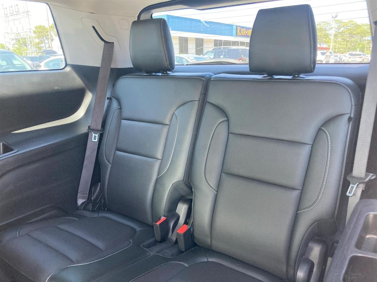 GMC Acadia SLT-1 FWD 2019