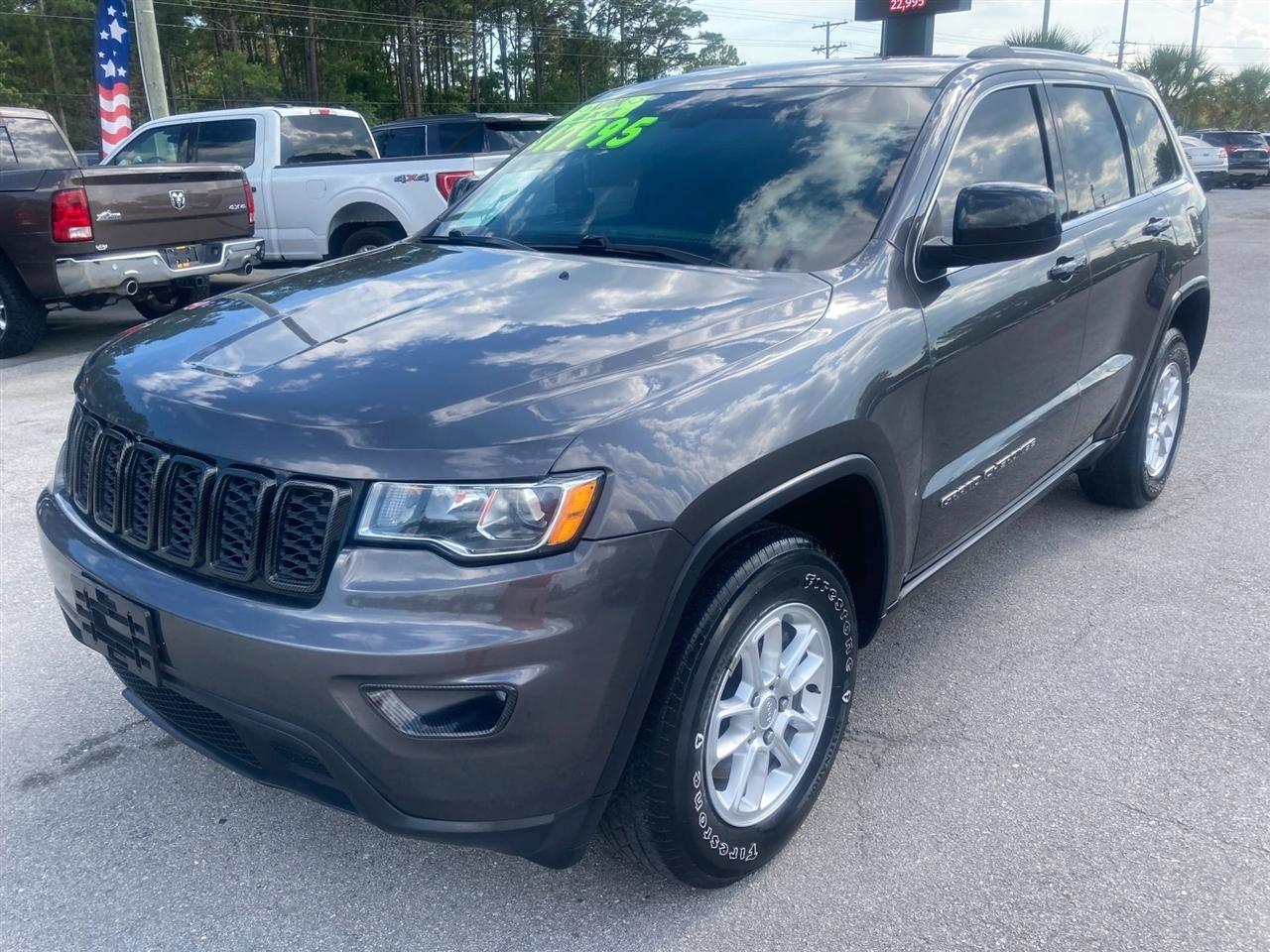 Jeep Grand Cherokee Laredo 4WD 2020