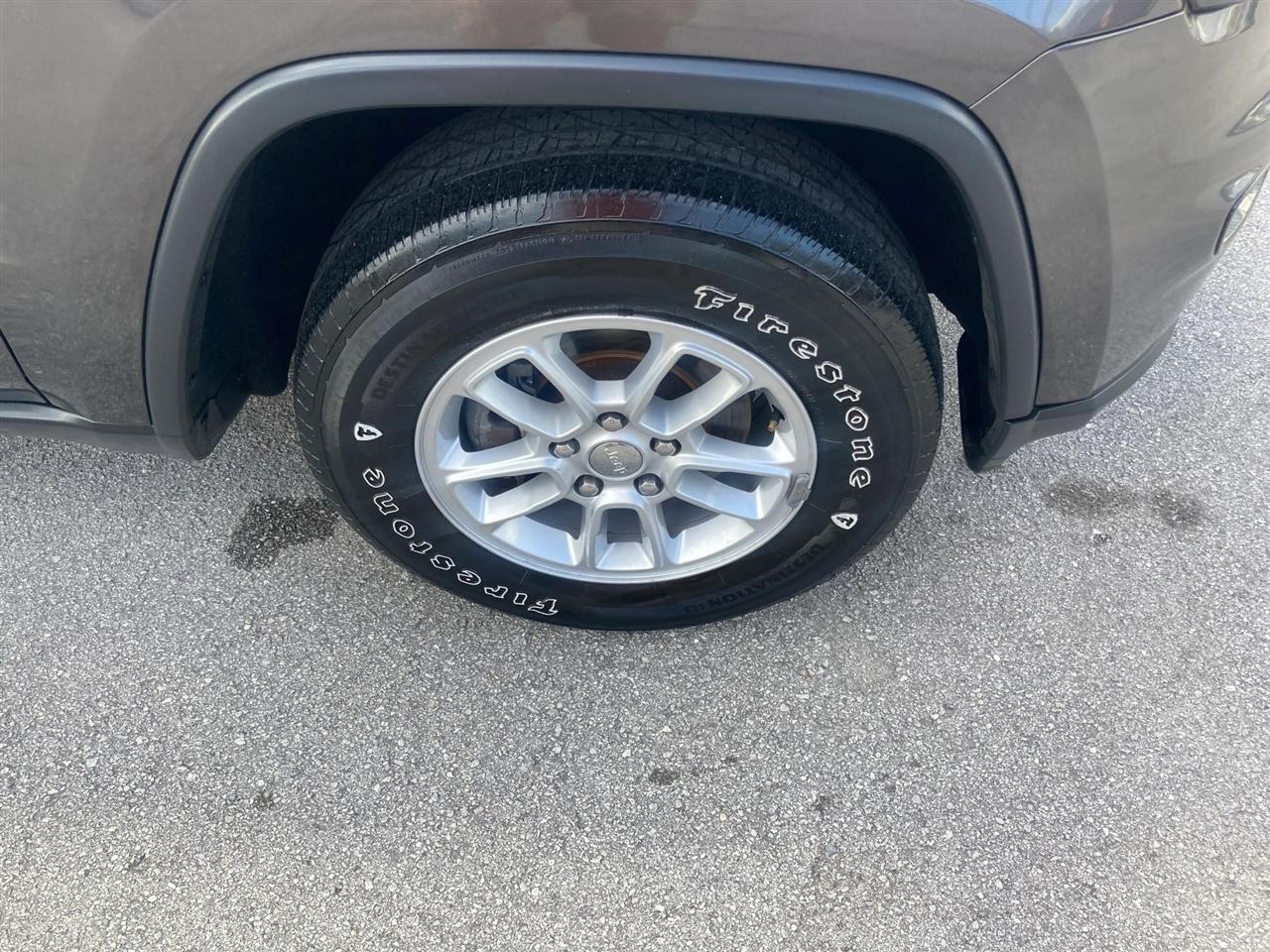 Jeep Grand Cherokee Laredo 4WD 2020