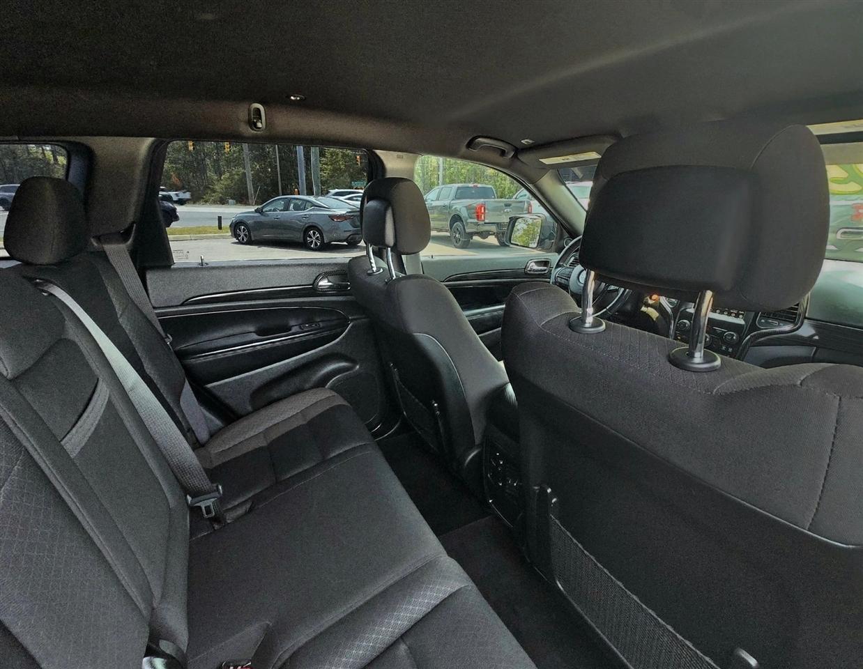 Jeep Grand Cherokee Laredo 4WD 2020