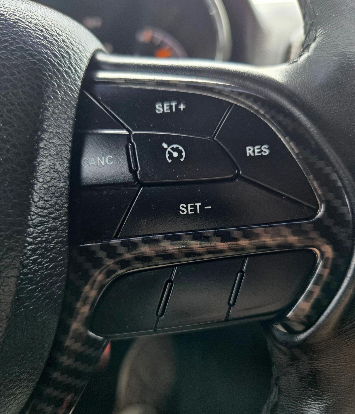 Jeep Grand Cherokee Laredo 4WD 2020