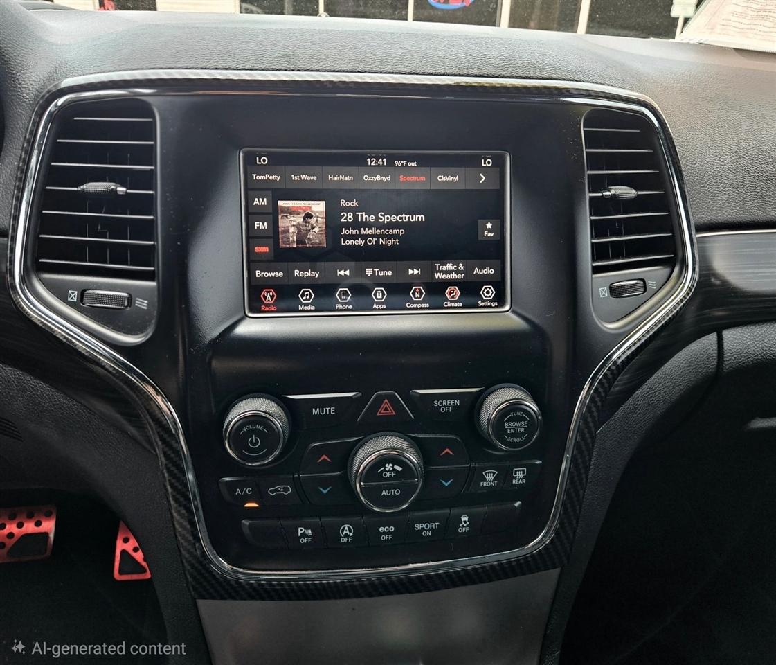 Jeep Grand Cherokee Laredo 4WD 2020