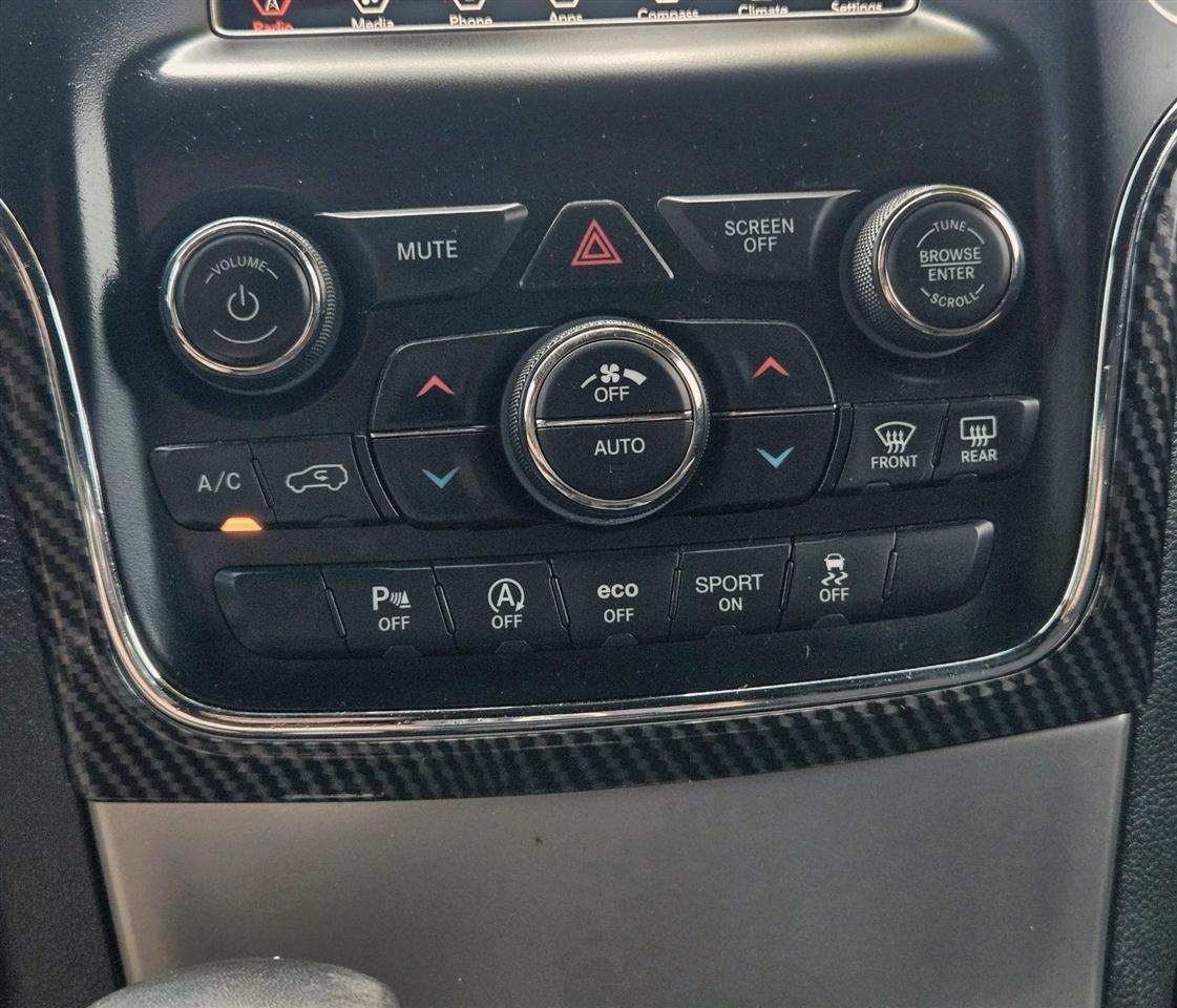 Jeep Grand Cherokee Laredo 4WD 2020