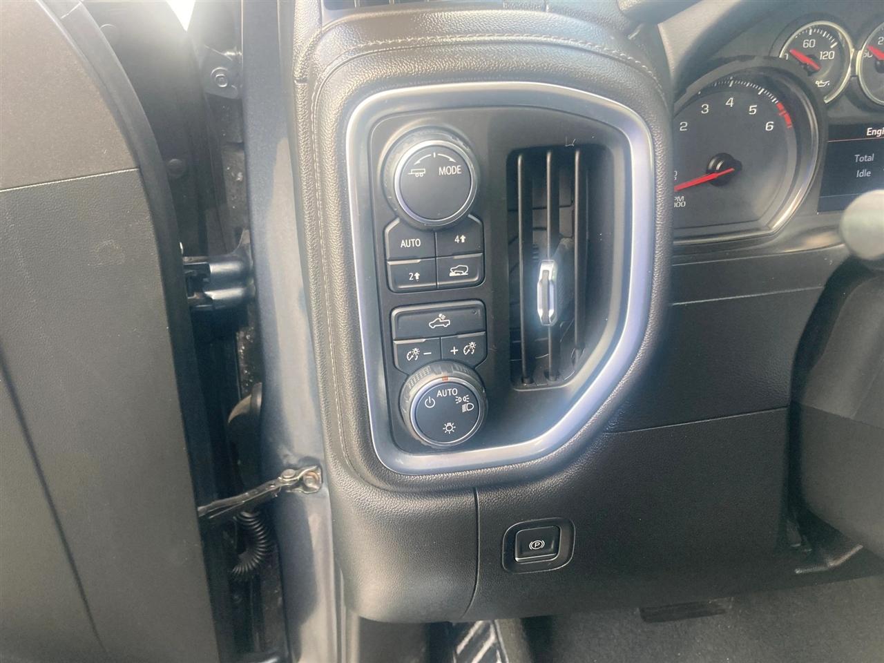 Chevrolet Silverado 1500 LT Double Cab 4WD 2020