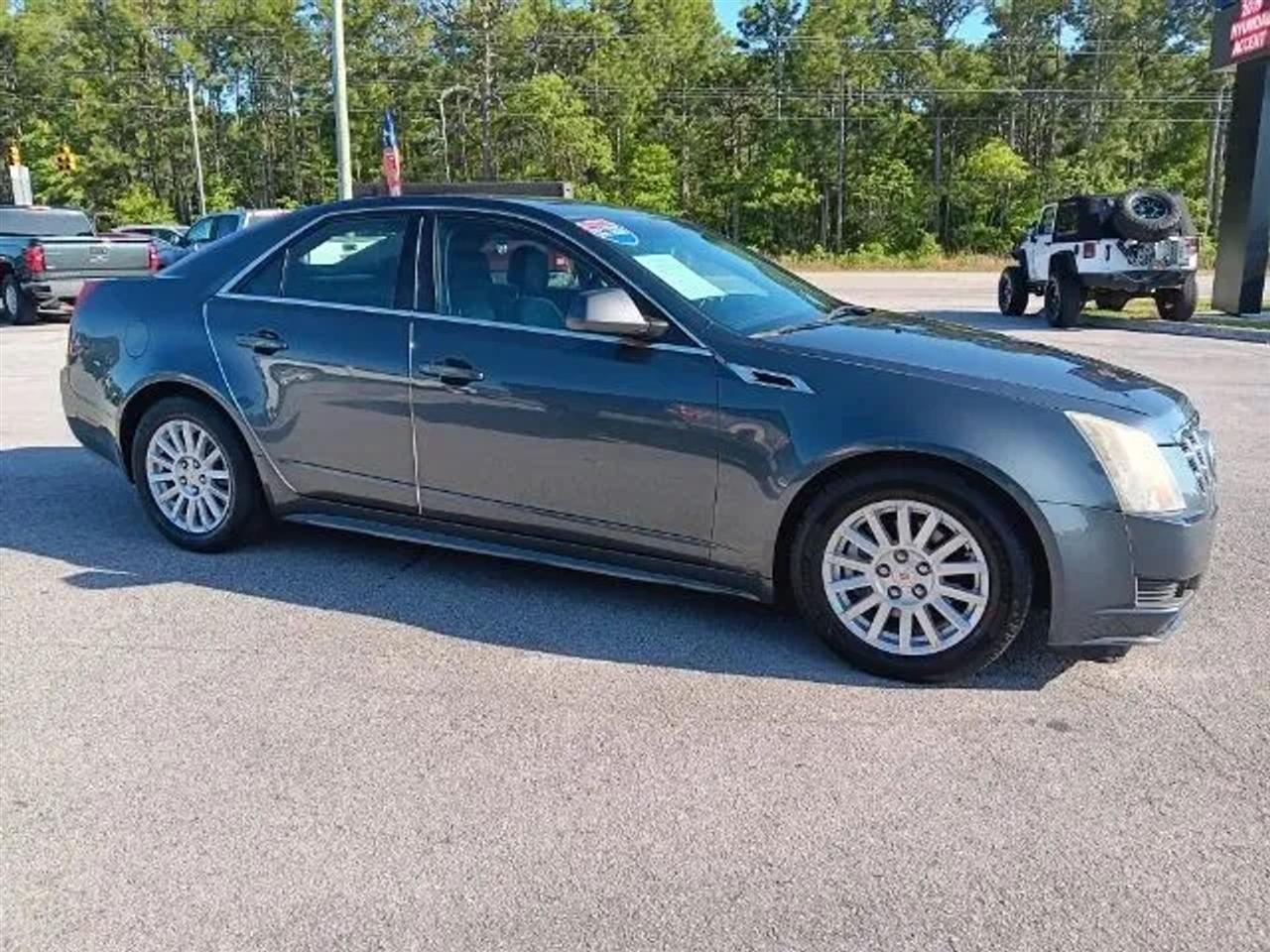 Cadillac CTS Base 2012