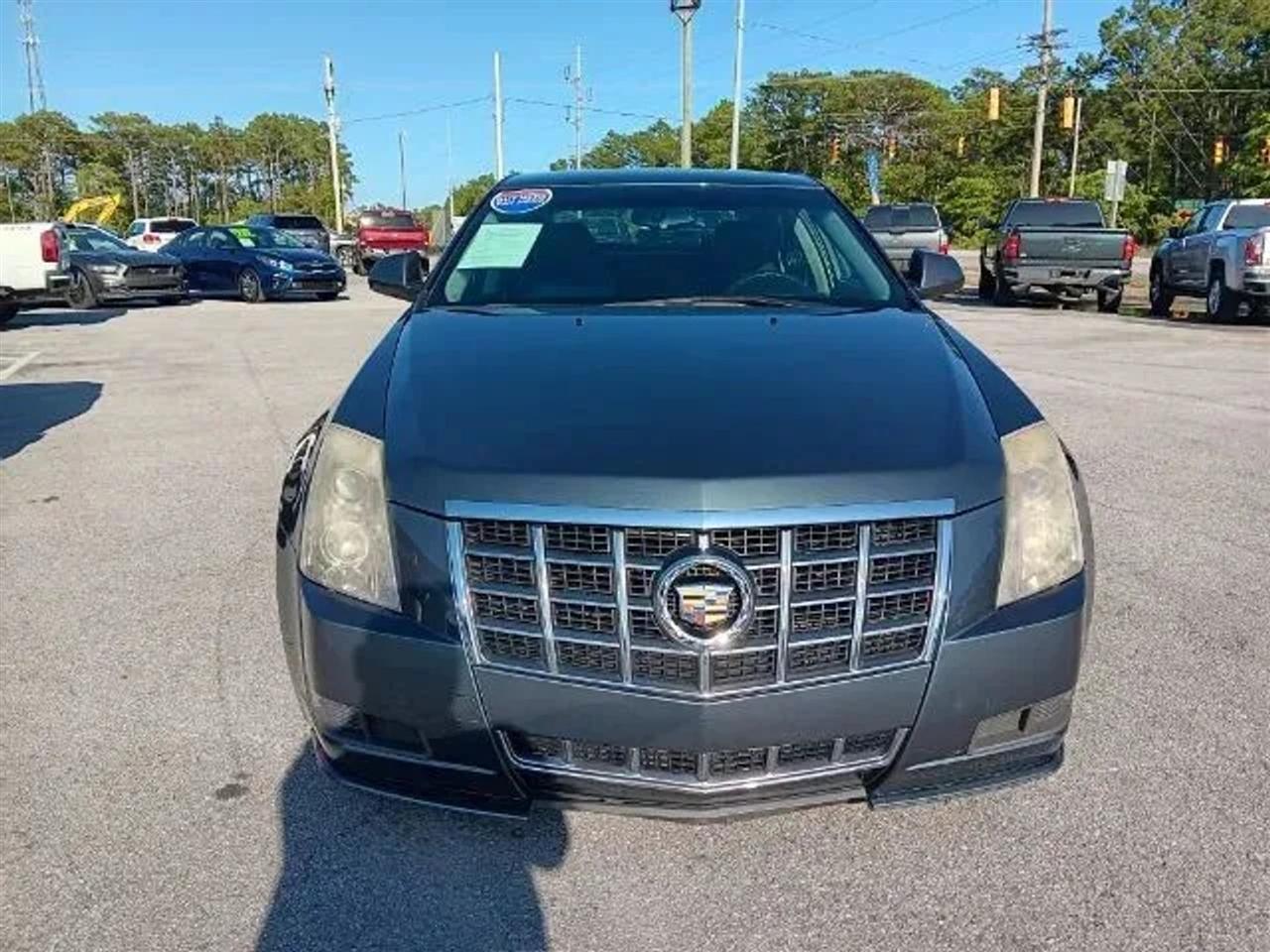 Cadillac CTS Base 2012