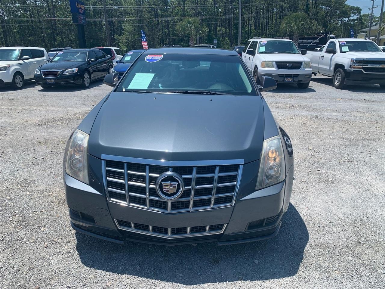 Cadillac CTS Base 2012