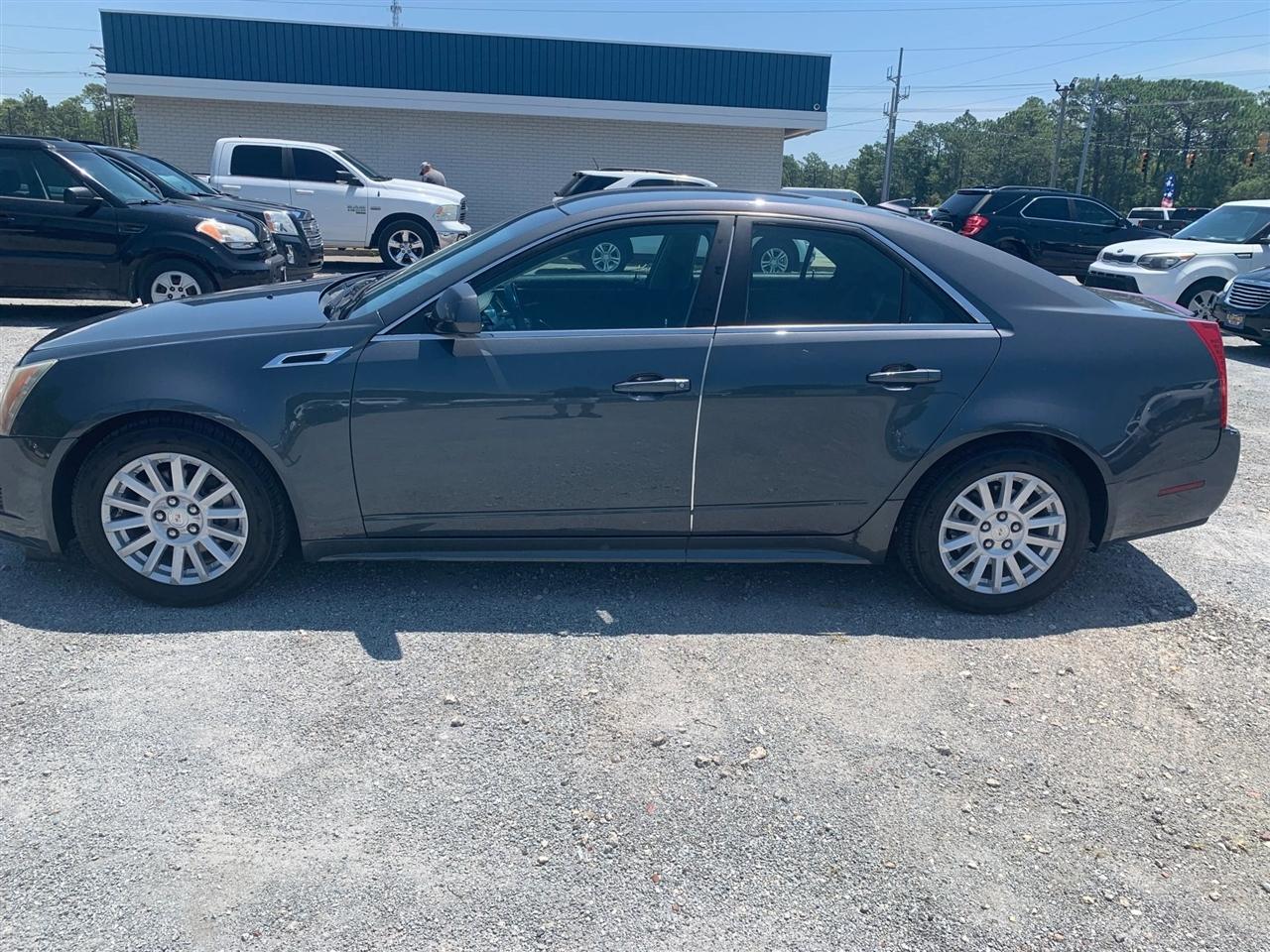Cadillac CTS Base 2012