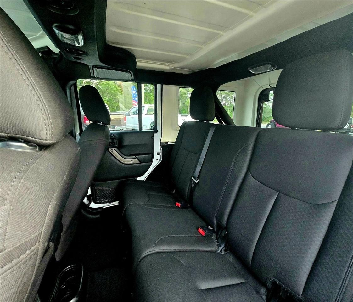 Jeep Wrangler Unlimited Sport 4WD 2016