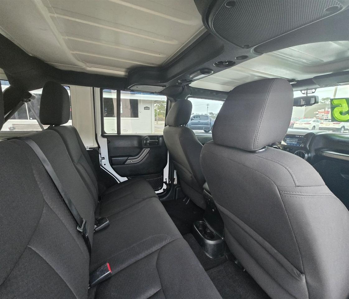 Jeep Wrangler Unlimited Sport 4WD 2016