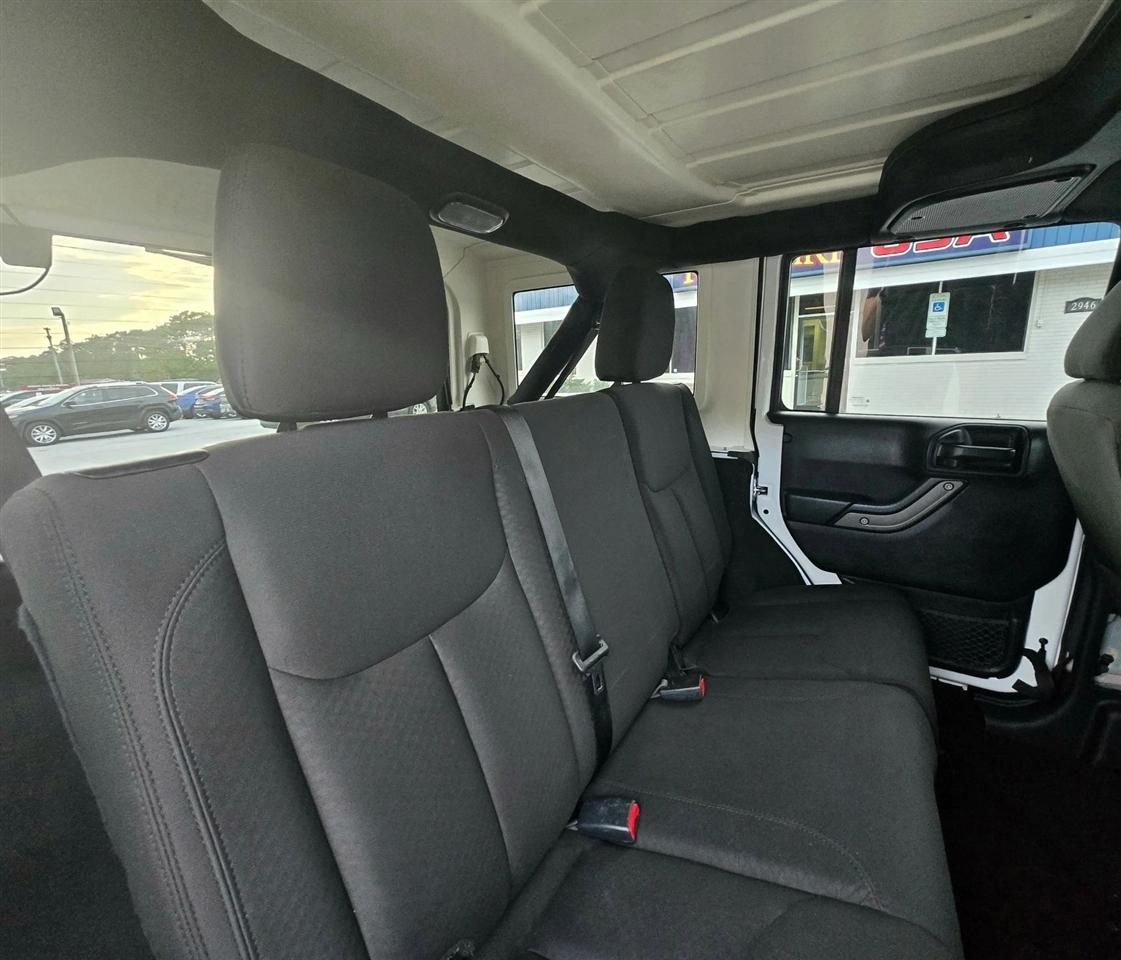 Jeep Wrangler Unlimited Sport 4WD 2016