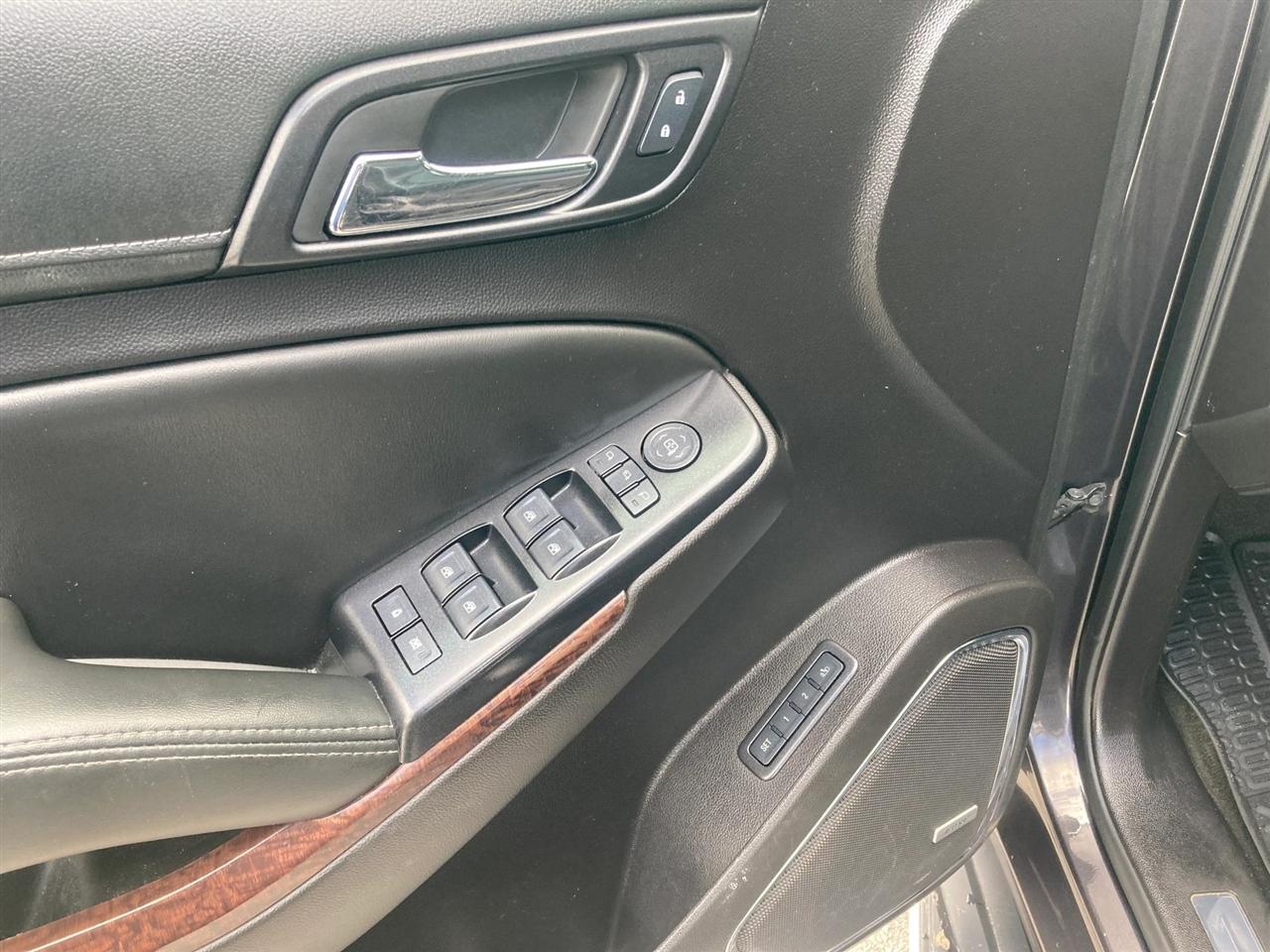GMC Yukon SLT 2WD 2016