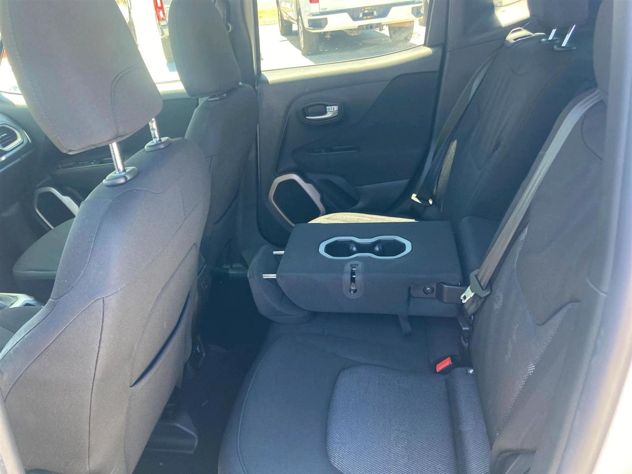 Jeep Renegade Latitude FWD 2017