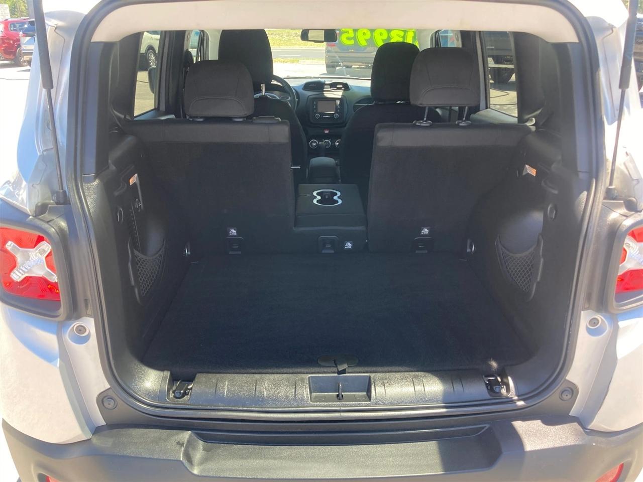 Jeep Renegade Latitude FWD 2017