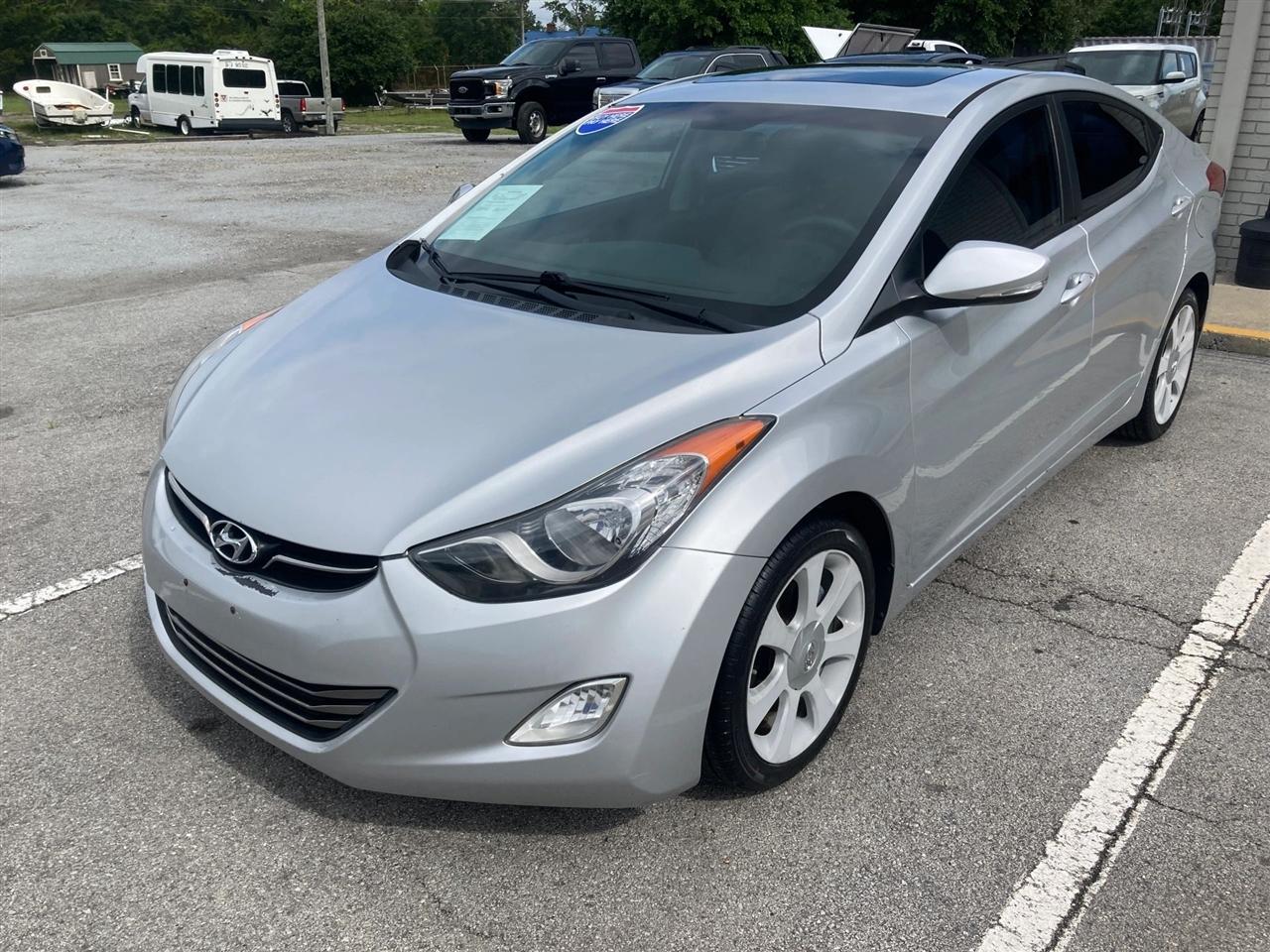 Hyundai Elantra Limited 2012