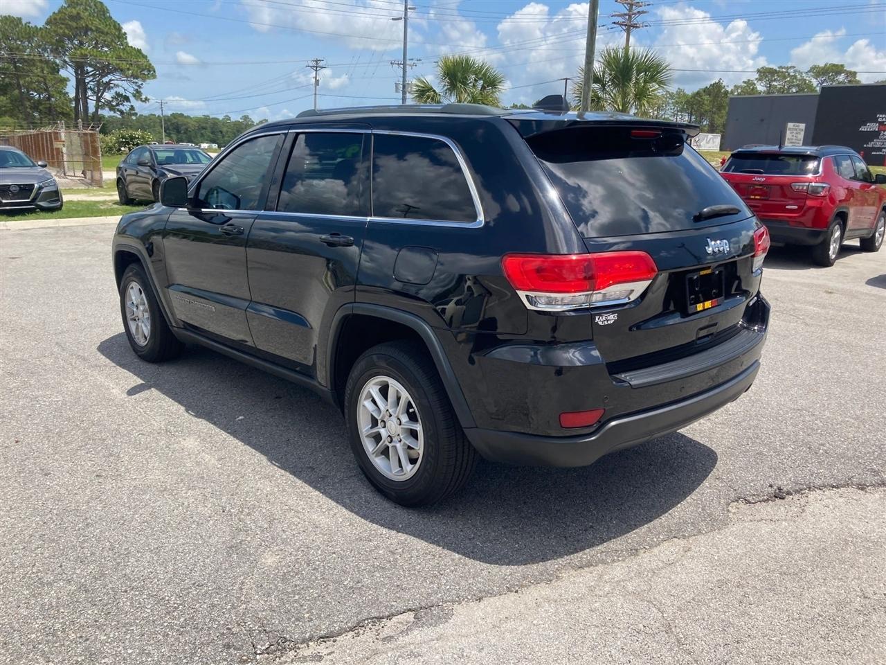 Jeep Grand Cherokee Laredo 2WD 2019