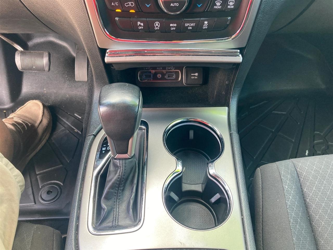 Jeep Grand Cherokee Laredo 2WD 2019