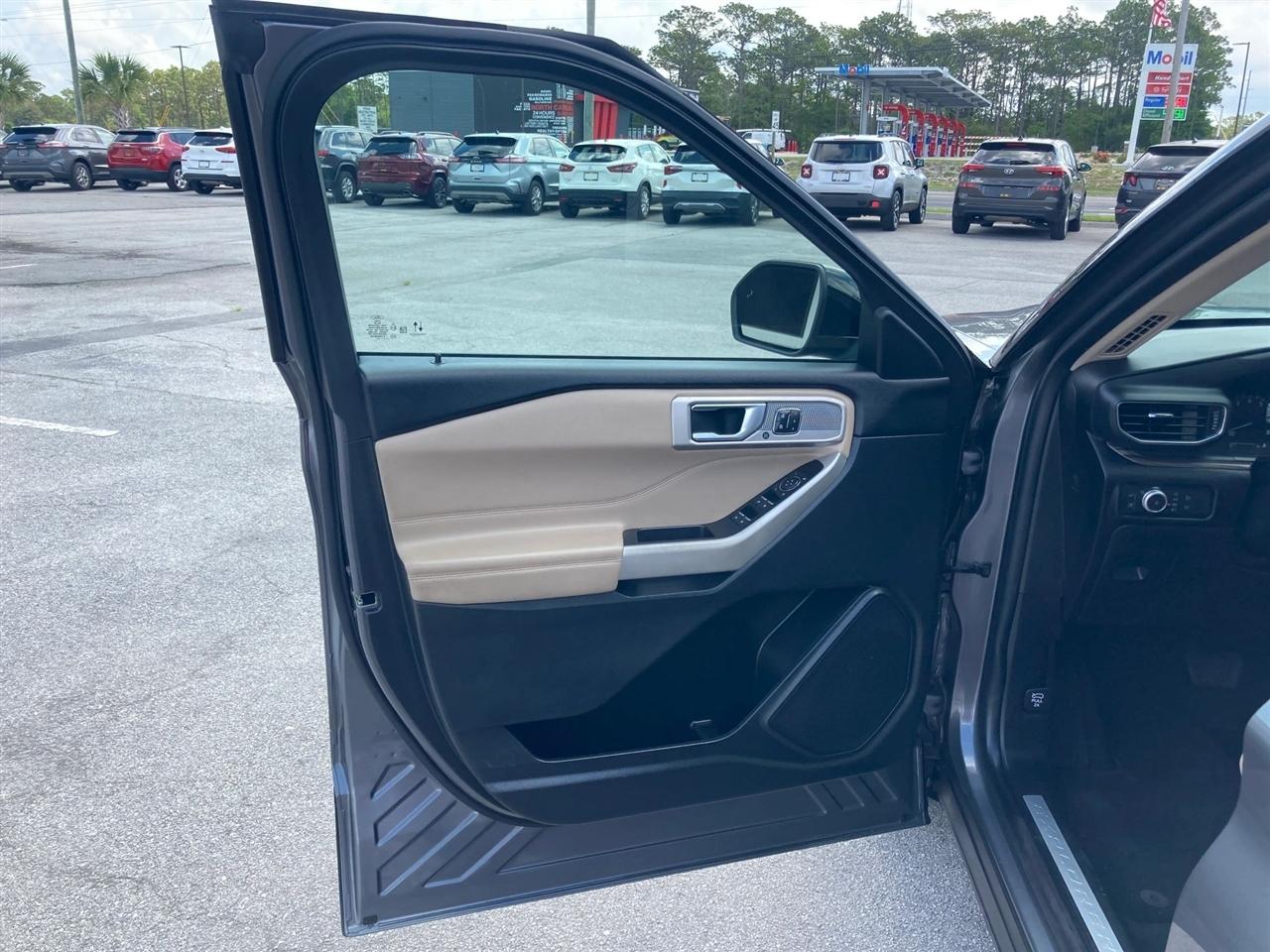 Ford Explorer Hybrid Limited 2021