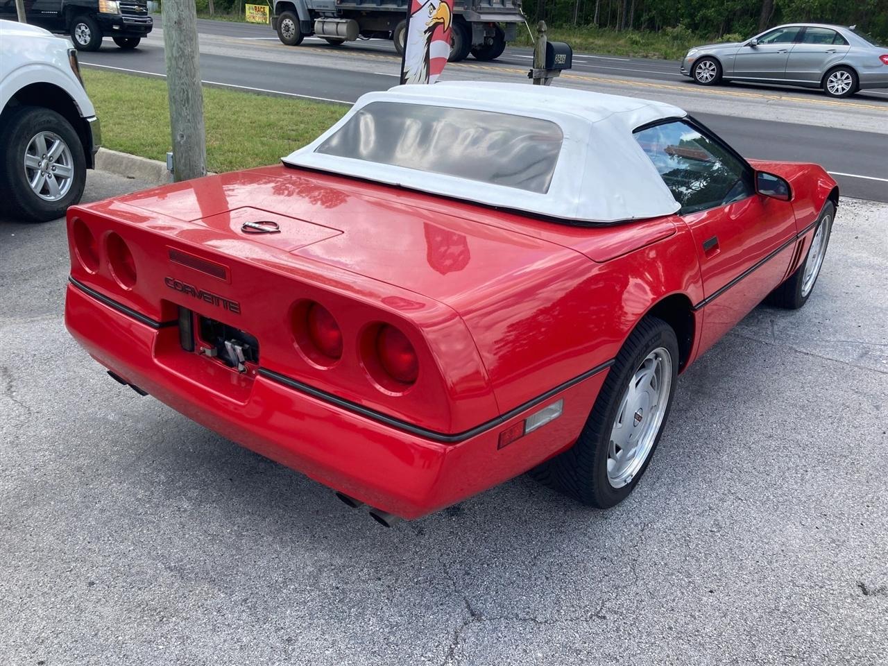 Chevrolet Corvette Convertible 1989