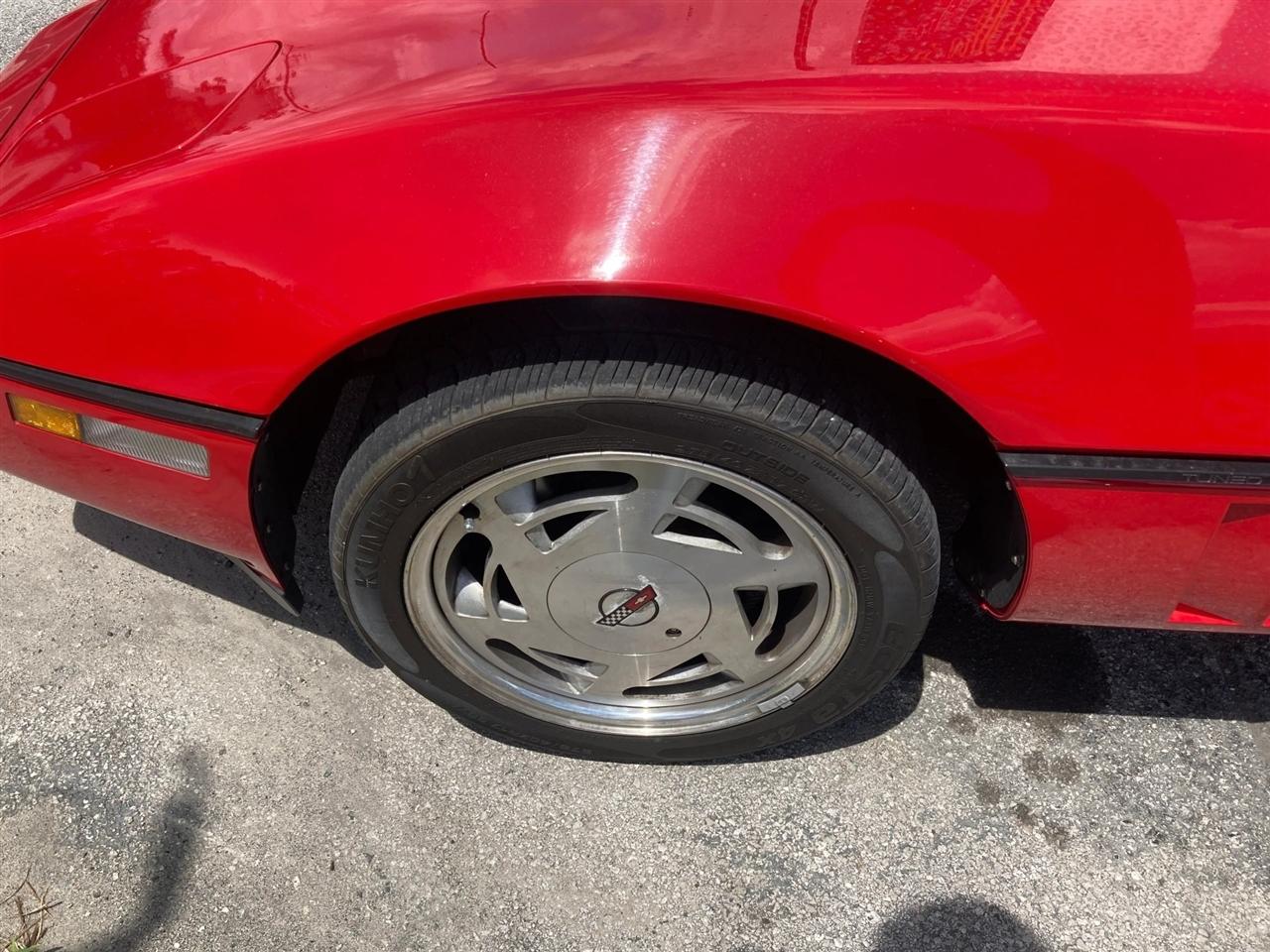 Chevrolet Corvette Convertible 1989