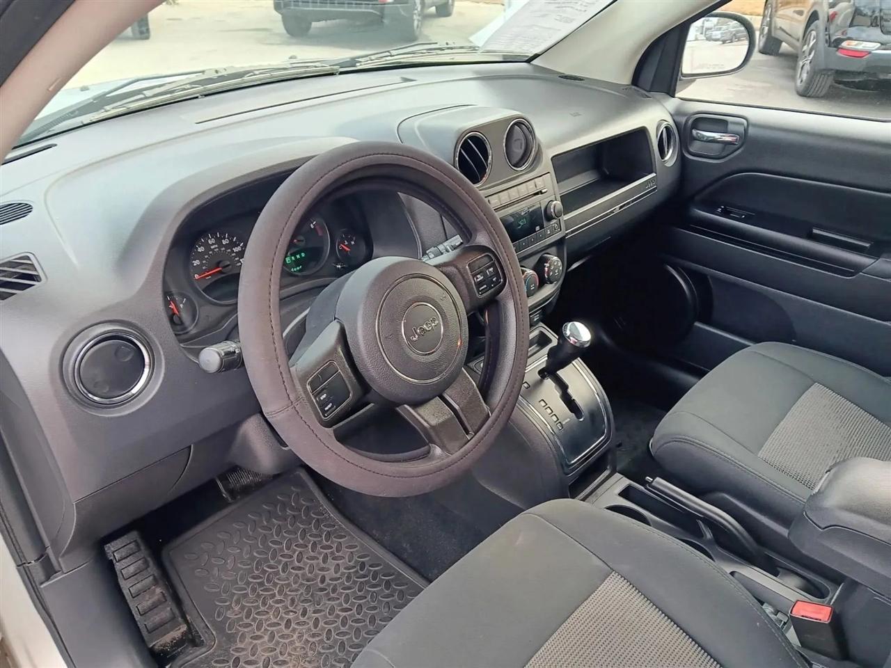 Jeep Compass Sport 4WD 2012